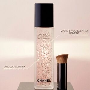 NIB Chanel LES BEIGES Water-Fresh Tint SHADE LIGHT